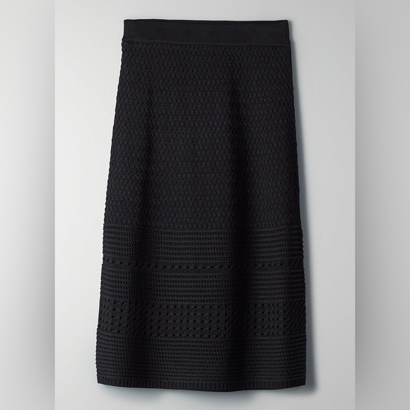 Wilfred Heirloom knit crochet skirt (in BLACK) - Picture 3 of 6